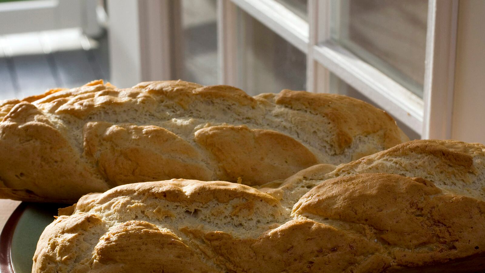 articles/2013/01/26/when-going-gluten-free-is-dangerous/130122-Krantz-Gluten-tease_devqig