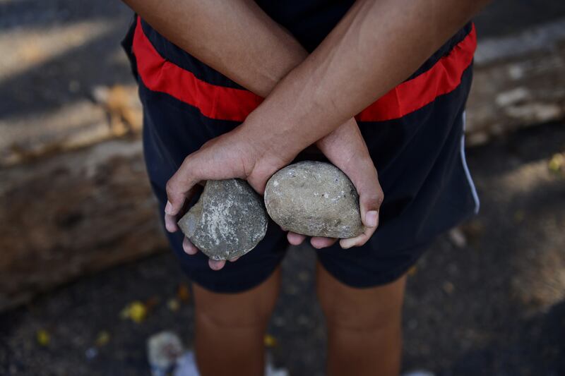 galleries/2014/02/14/venezuela-erupts-in-violence-photos/140310-venezuela3_vqhj5w