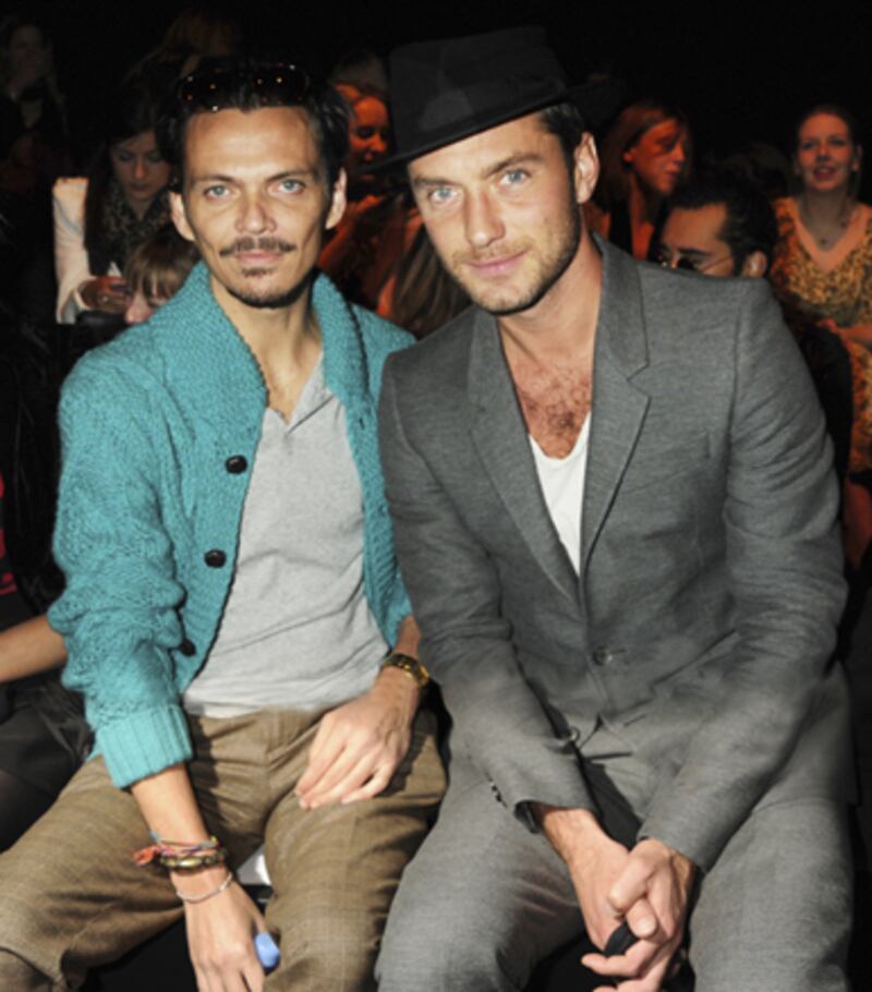 galleries/2010/09/19/london-s-first-days/londons-first-days---9_lexpe7