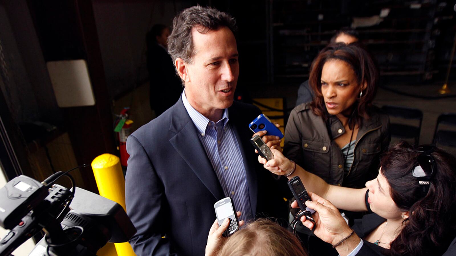cheats/2012/03/22/santorum-leading-in-louisiana/santorum-oil-louisiana-cheat_sgpulw