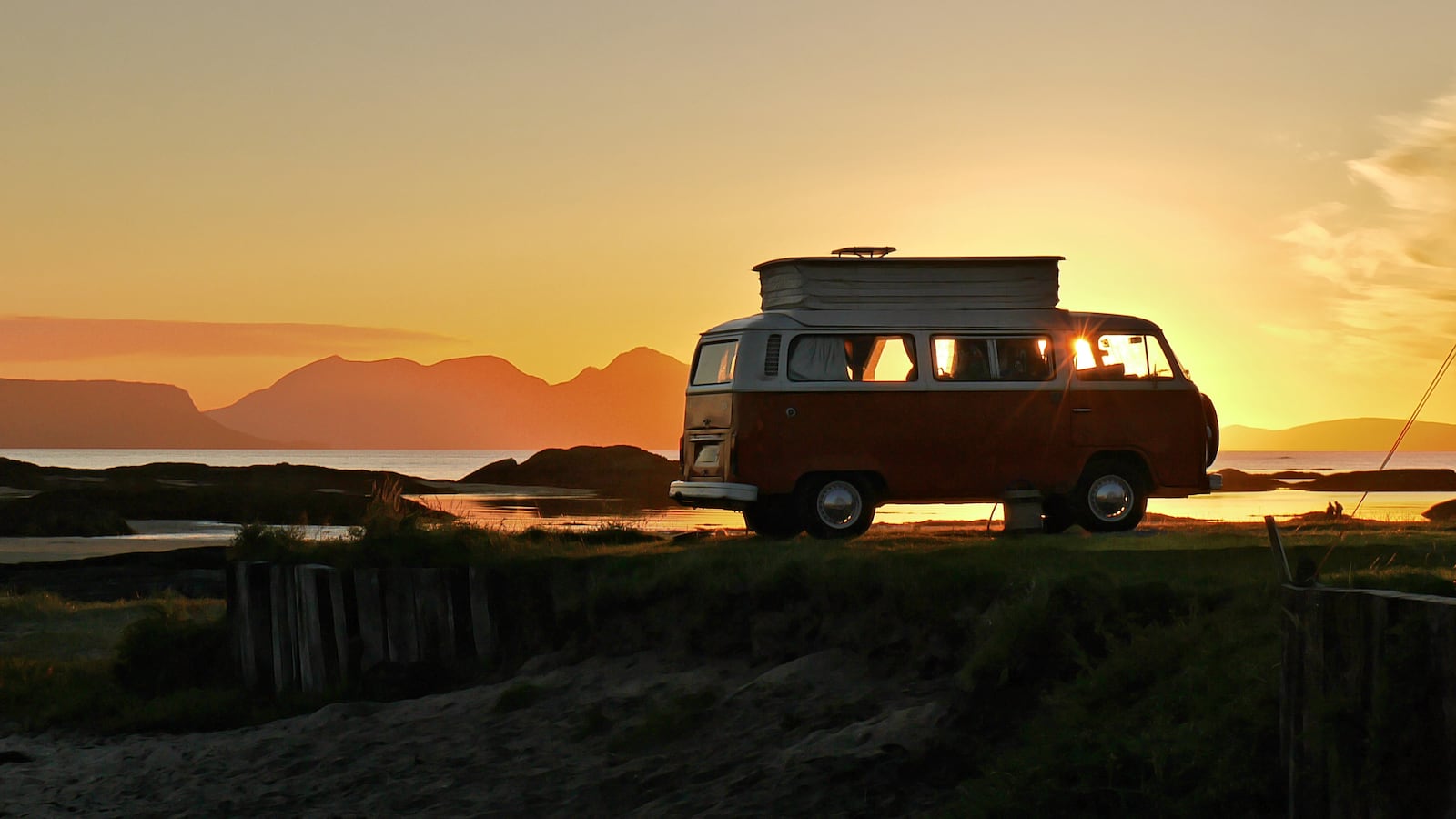 210404-van-life-tease-01_wzkclg