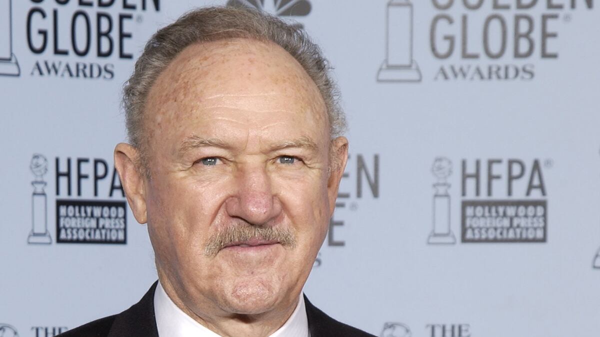 cheats/2012/10/31/gene-hackman-slaps-homeless-man/hackman-slaps-homeless-cheat_okstdg