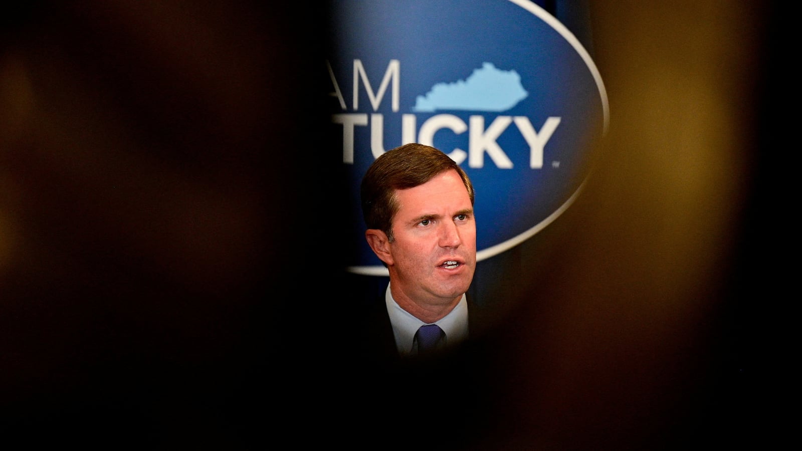 2022-04-06T224500Z_528994152_RC2YHT9LPPRP_RTRMADP_3_USA-KENTUCKY-LGBT_vemvjq