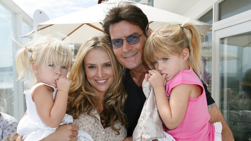 (EXCLUSIVE, Premium Rates Apply) MALIBU, CA - AUGUST 25:  Lola Sheen, Actress Brooke Mueller, Actor Charlie Sheen and daughter Sam Sheen attend the French Connection's "Kids connection to benefit The Art Of Elysium" on August 25, 2007 in Malibu, California. ***EXCLUSIVE***