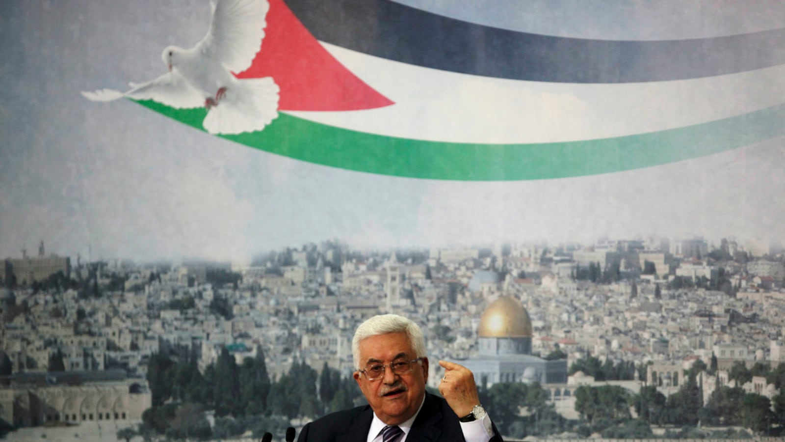 articles/2011/09/19/israel-obama-and-abbas-s-u-n-challenge-over-palestinian-statehood/abbas-un-palestine-vote-barry_yjgpim