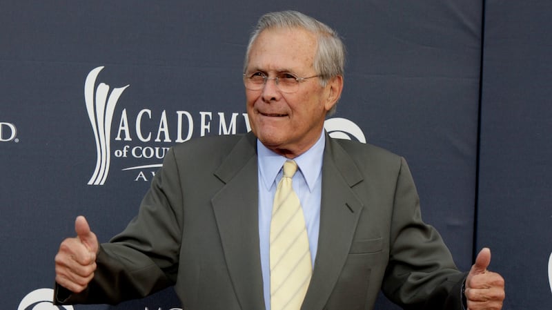cheats/2015/11/05/rumsfeld-mocks-ghw-bush-s-old-age/151105-rumsfeld-cheat_nxlje1