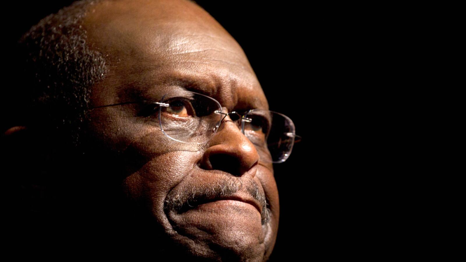 cheats/2011/10/31/cain-accused-of-inappropriate-behavior/herman-cain-denies-allegations-of-harassment-cs_du6m5m