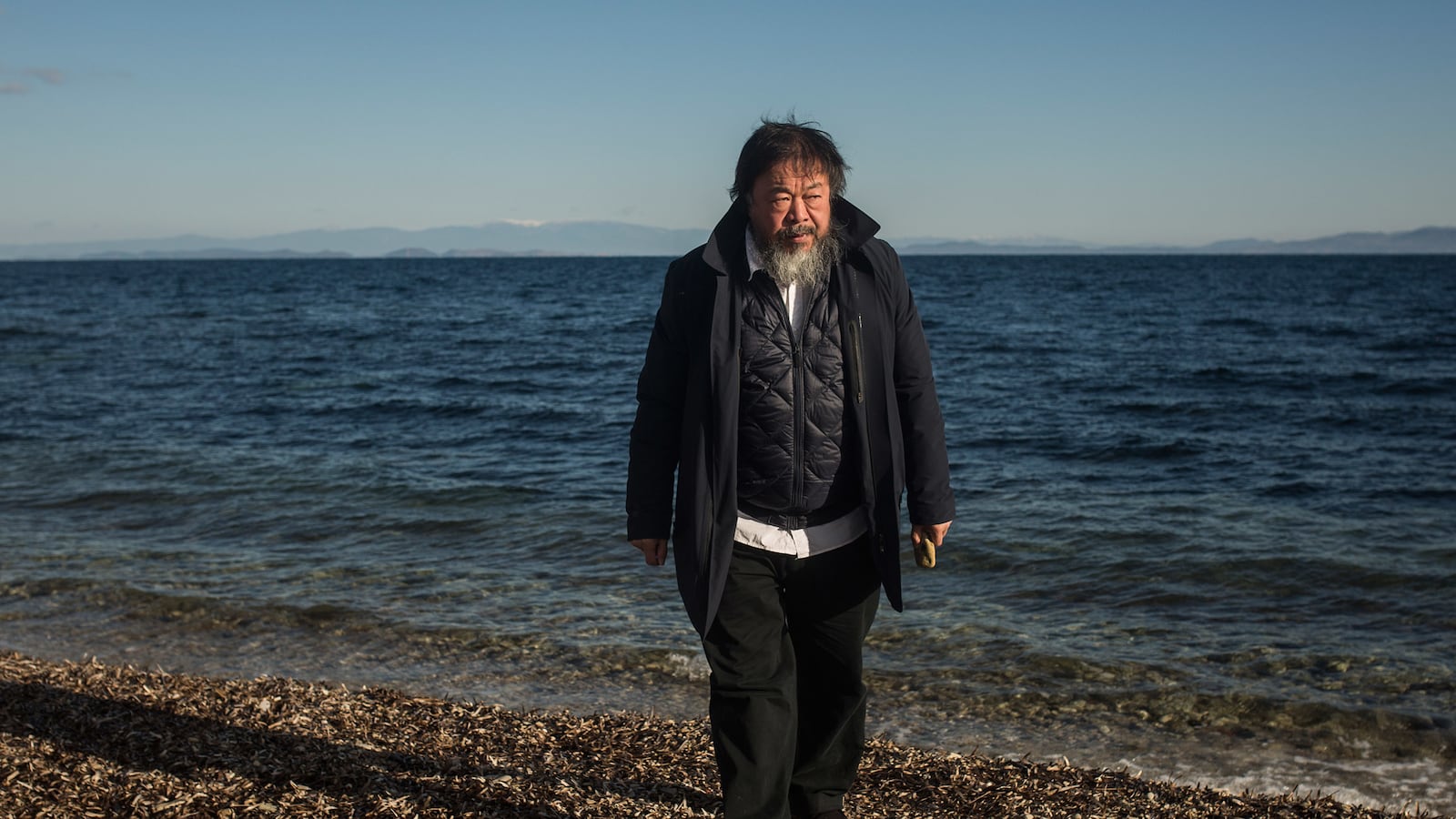 articles/2016/02/01/ai-weiwei-is-wrong-to-ape-picture-of-dead-3-year-old-aylan-kurdi/160201-teeman-aiweiwei_tease_yqjjsr