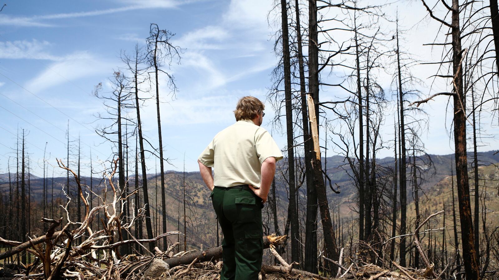 cheats/2014/06/16/fires-force-evacuation-of-500-ca-homes/140616-fire-california-cheat_rhjghy