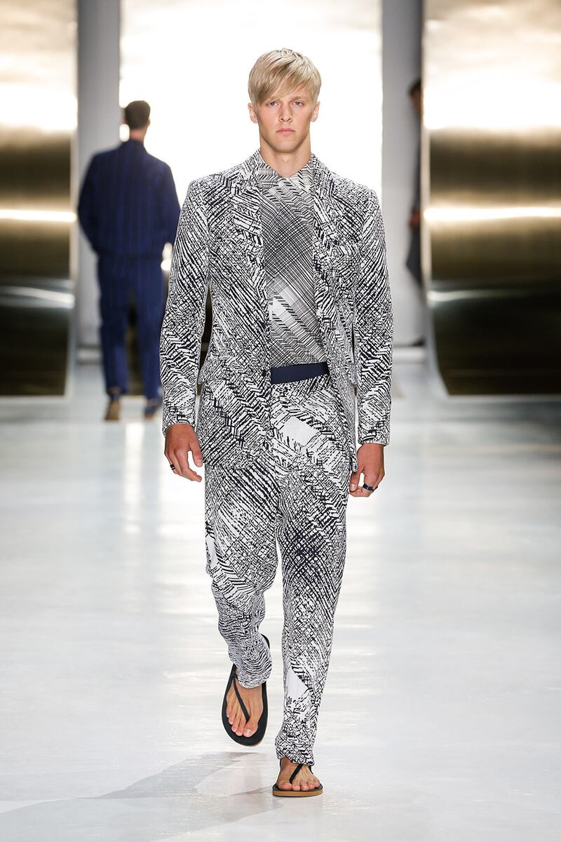 galleries/2015/07/17/why-was-men-s-fashion-week-so-quiet/150716-jones-mfw-6_g8vmui