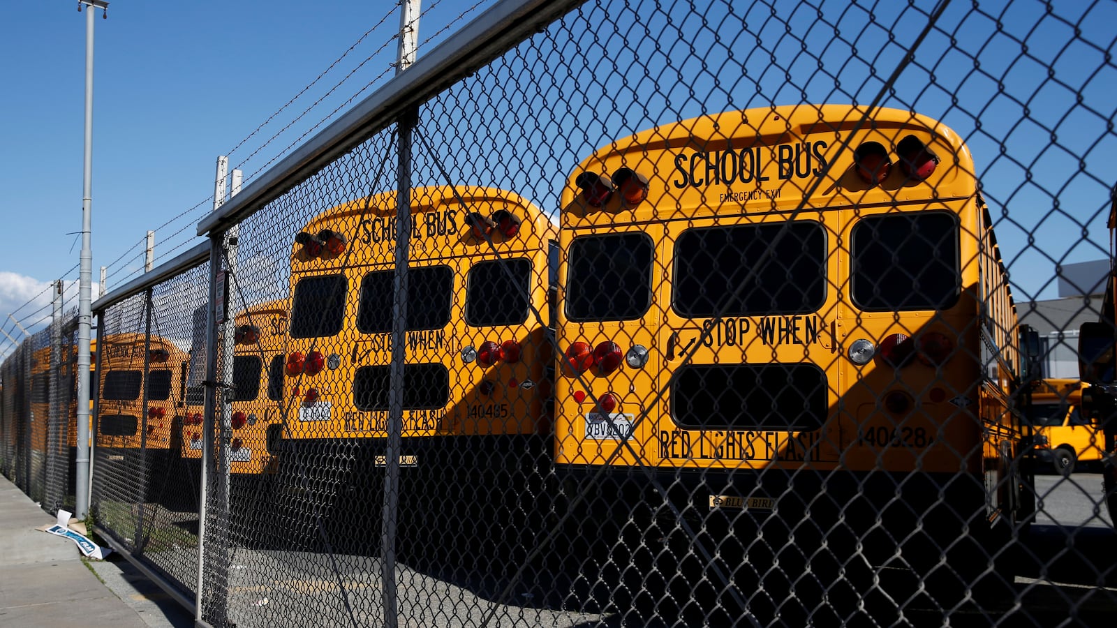 2020-04-08T014247Z_1936197635_RC210G9GWVLD_RTRMADP_3_HEALTH-CORONAVIRUS-USA_gxavca