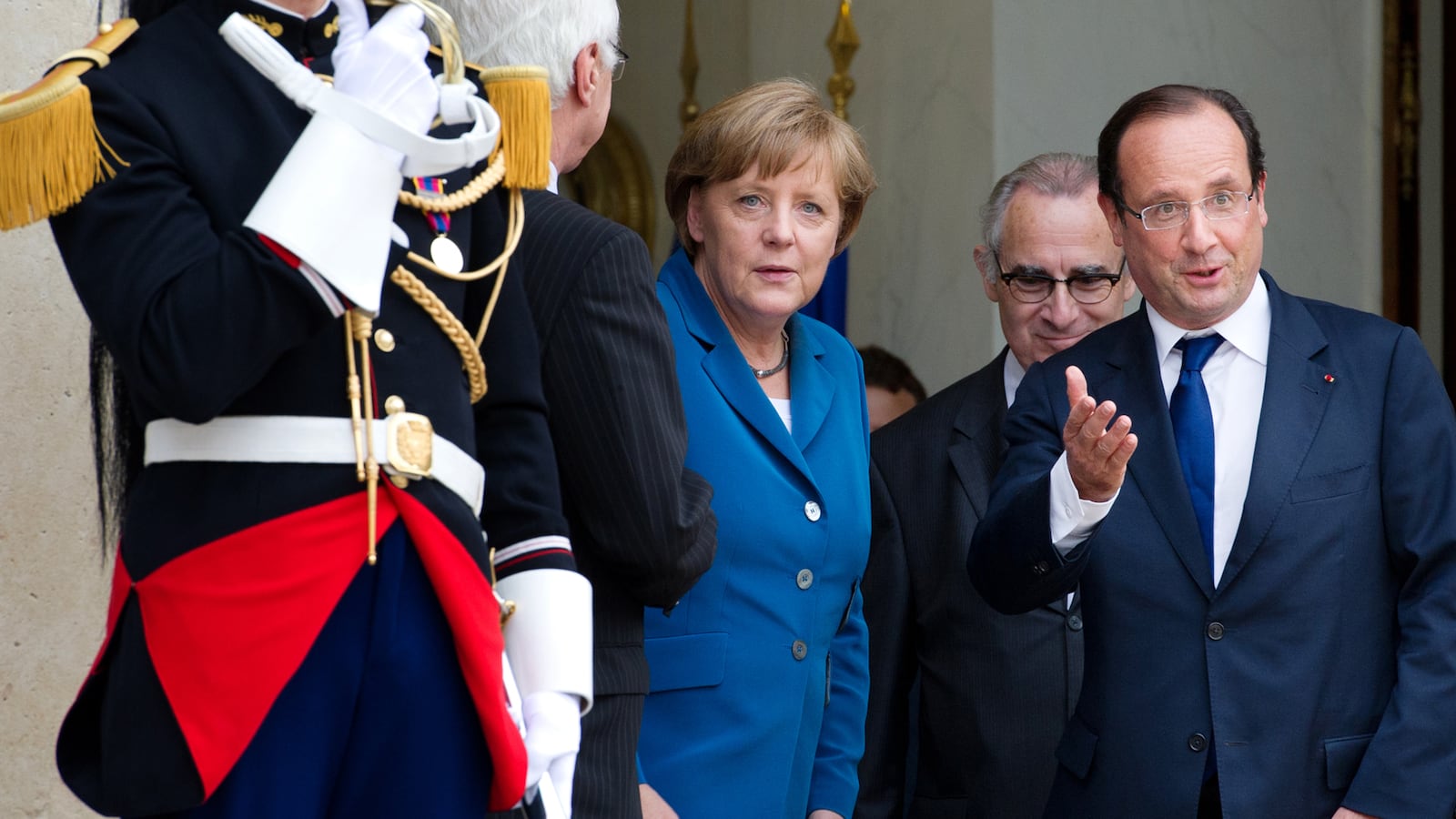 articles/2012/07/18/weird-euro-facts/merkel-euro-zone-emergency-meeting-cheat_lxggy1