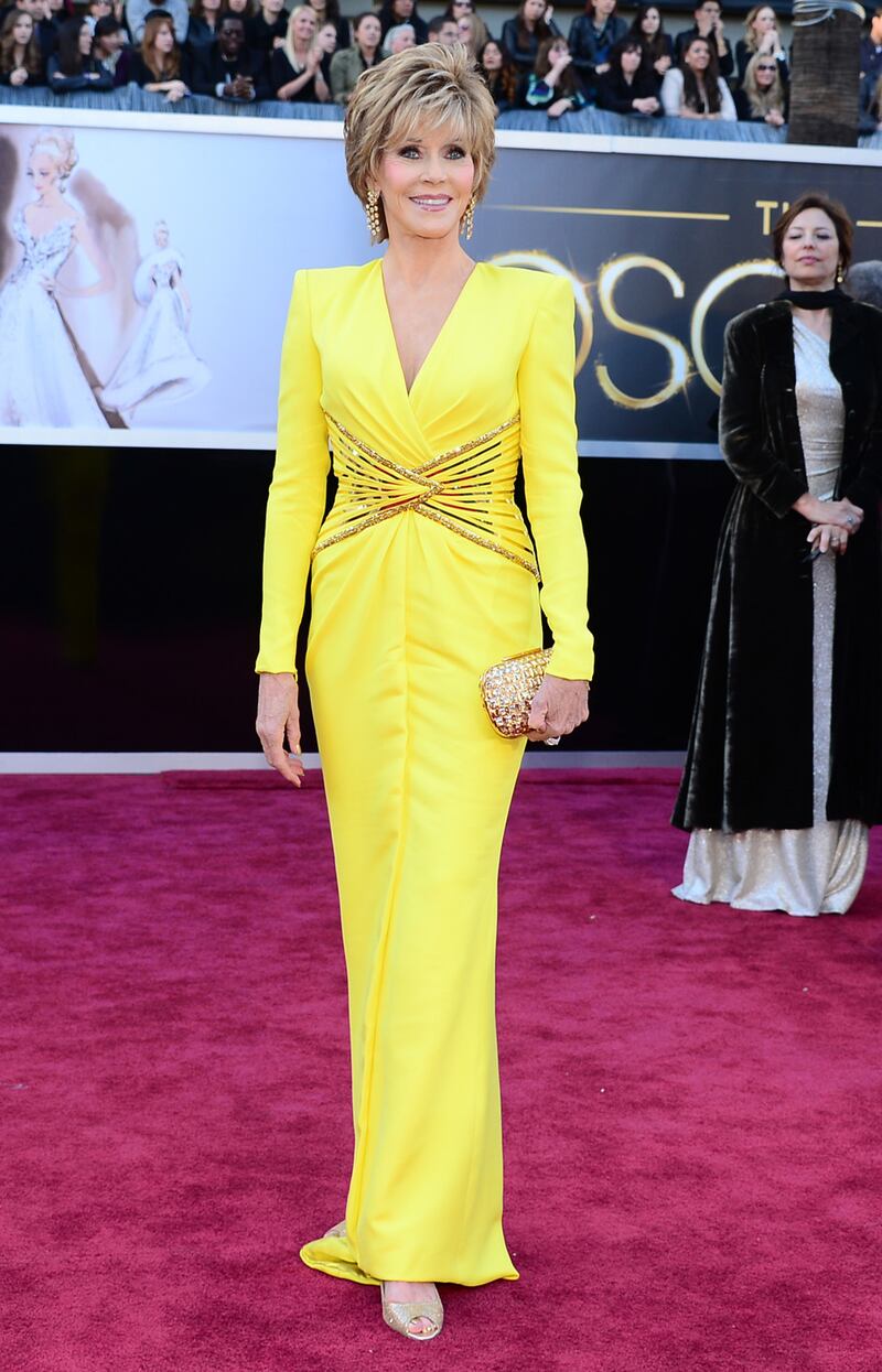 galleries/2013/02/24/best-of-the-2013-oscars-red-carpet-photos/130224-oscar-red-carpet-fonda_lexh0n
