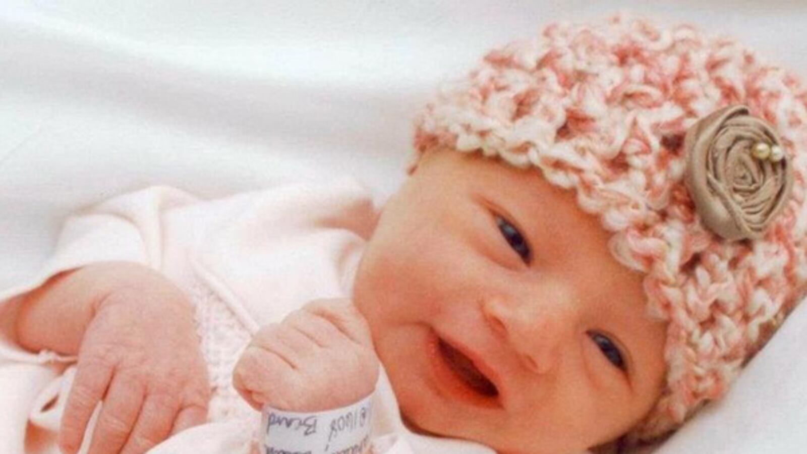 articles/2012/05/03/bucket-list-baby-avery-canahuati-facts-about-spinal-muscular-atrophy/baby-bucket-list-sma-crocker_iisgnq