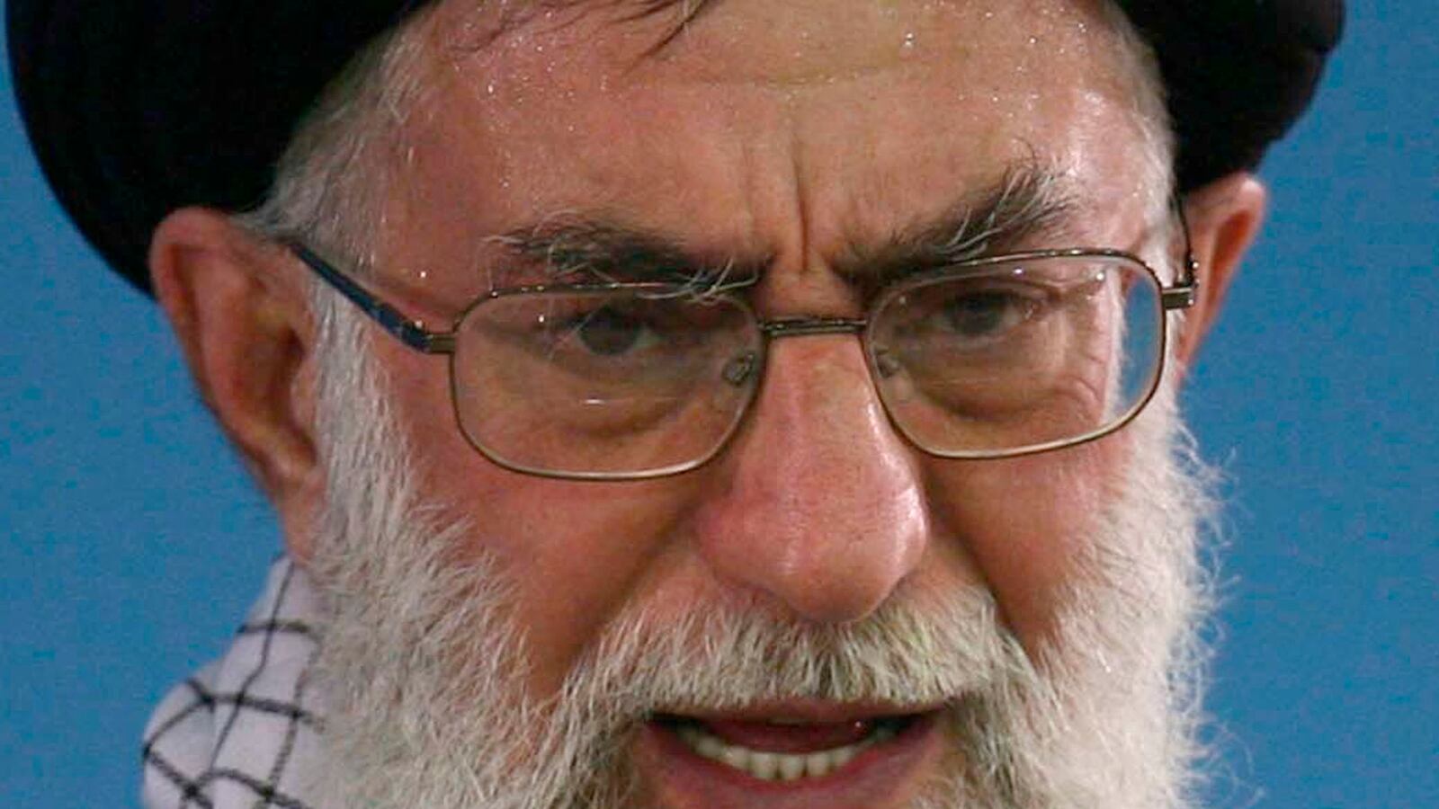 cheats/2014/06/04/iran-s-leader-obama-ruled-out-attack/140604-iran-khamenei-cheat_saqz6z