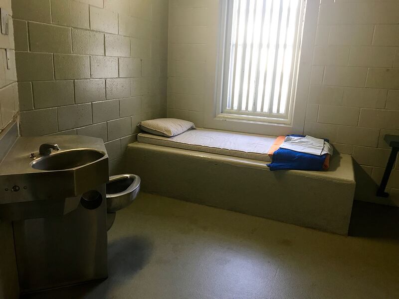 190410-bain-prison-tour-embed-05_mumqej