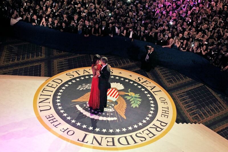 galleries/2013/01/21/best-images-from-the-inaugural-balls-photos/130121-inaugural-ball-obamas-aerial_d5usgi