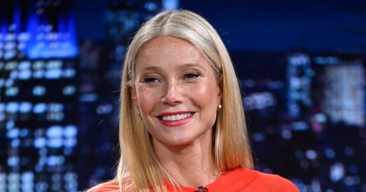 Gwyneth Paltrow Ditches Caveman Diet as She Returns to Modern Food Gwyneth Paltrow Ditches Caveman Diet as She Returns to Modern Food