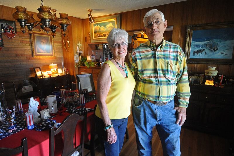 galleries/2012/08/09/praying-for-rain-at-sunshine-ranch-photos/texas-drought-7_quugid