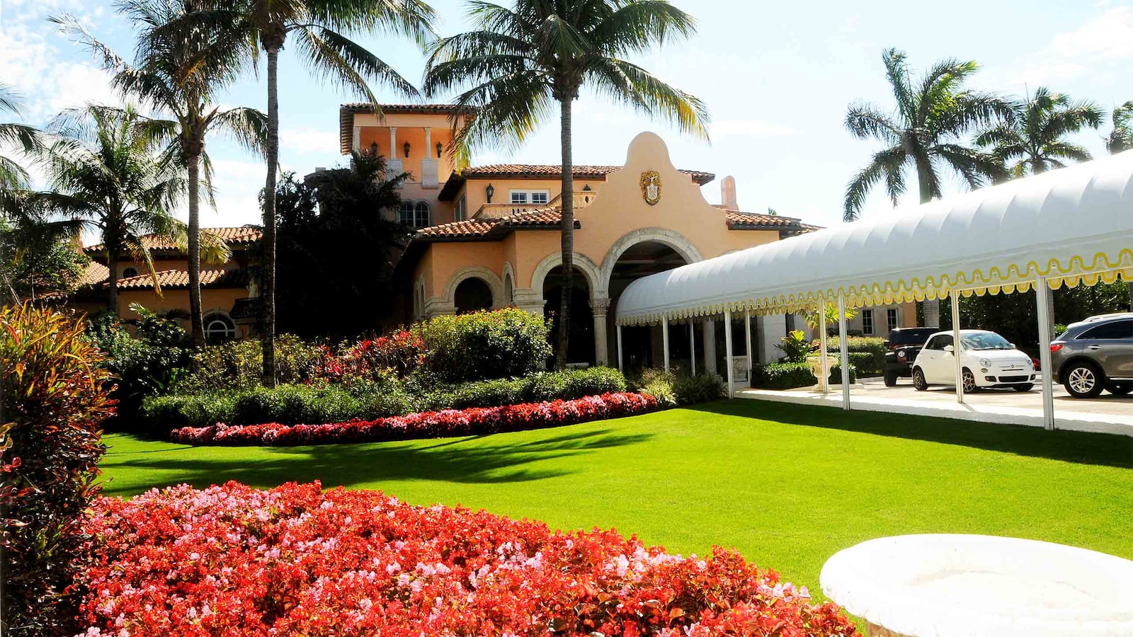 171210-markay-mar-la-go-lede_r2eb0c