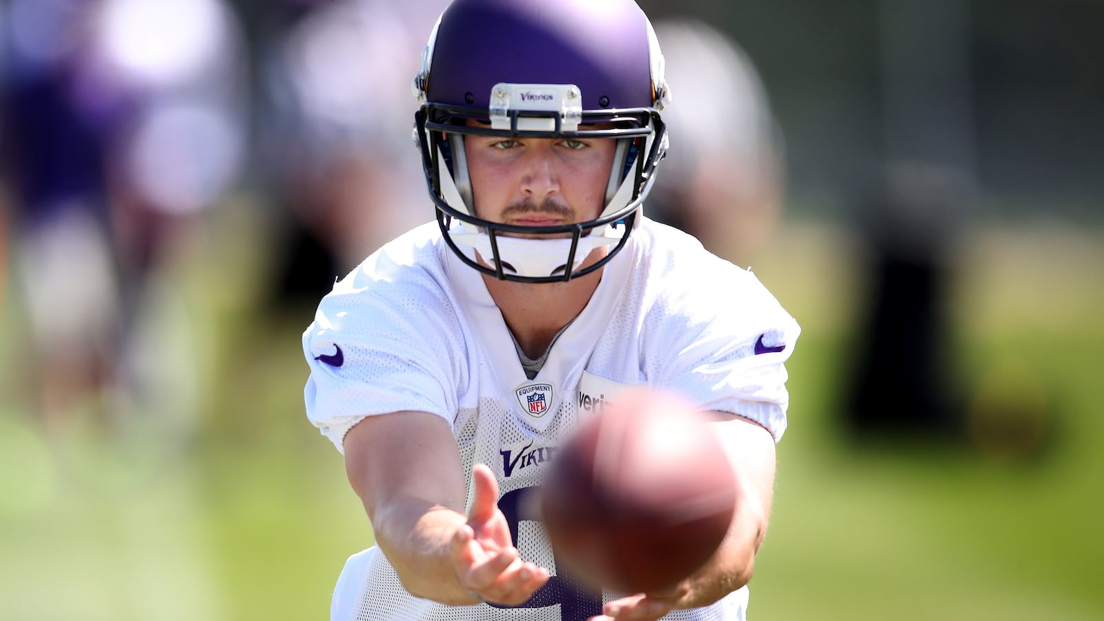 Minnesota Vikings punter Taylor Symmank (9) in 2017.