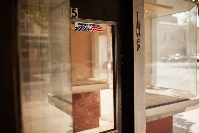 galleries/2014/09/21/america-s-fading-main-streets/140918-price-main2-tease_aoxewo