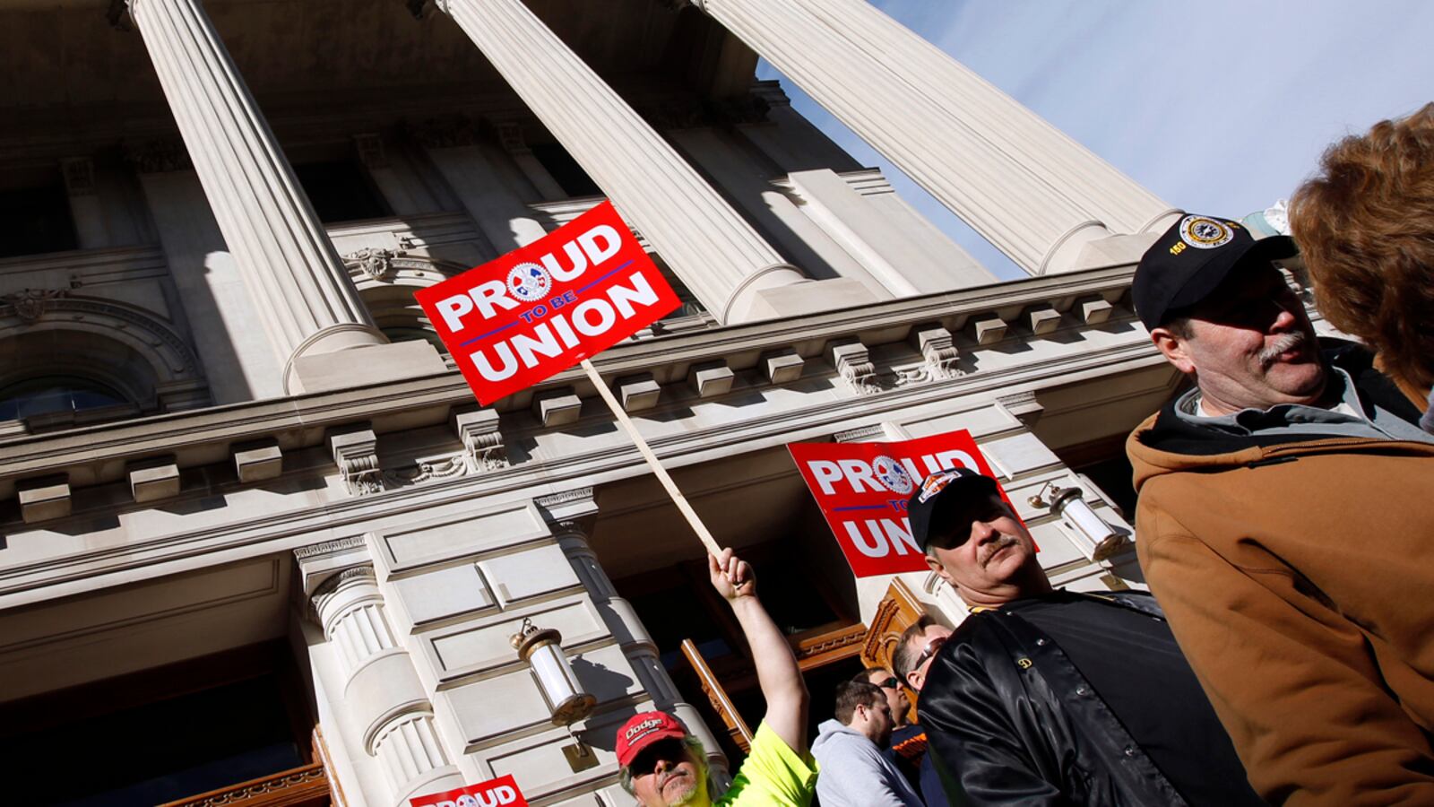 cheats/2012/02/01/indiana-passes-anti-union-bill/indiana-unions-right-to-work-bill-cheat_vwod5z