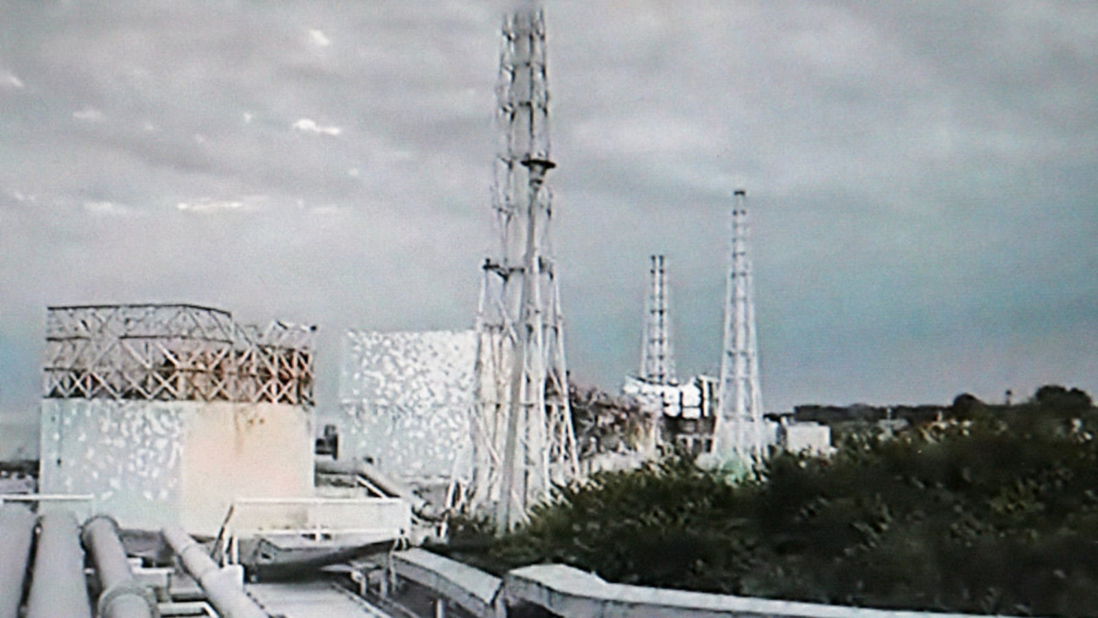 cheats/2012/07/22/japan-probes-nuke-plant-allegations/japan-fukushima-daiichi_nuclear-plant-cheat_cmvz7b