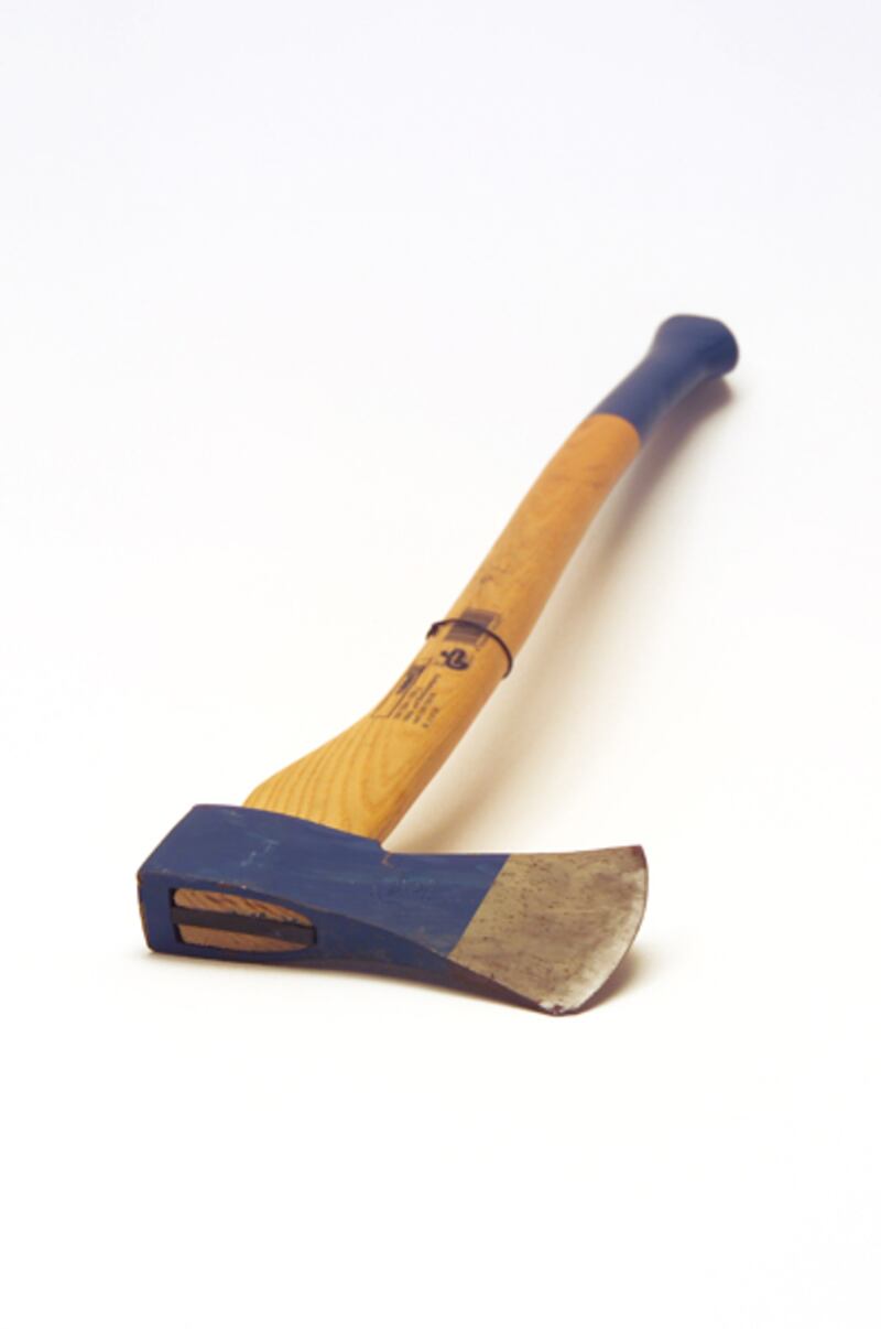 galleries/2011/08/20/the-museum-of-broken-relationships/break-up-museum-item13_dsjorc