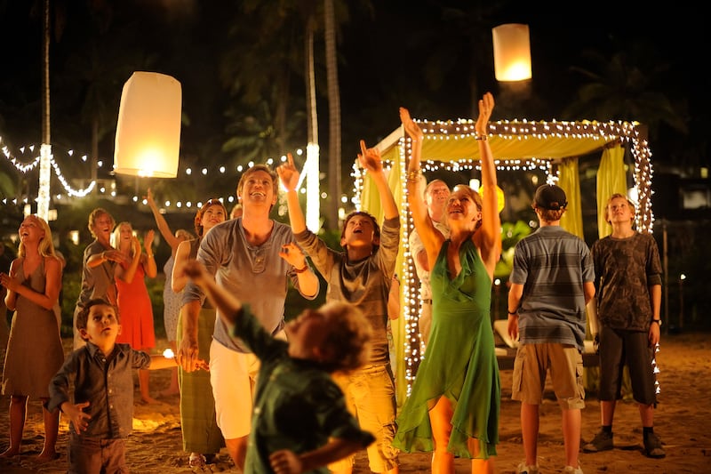 galleries/2012/12/20/the-dark-knight-rises-zero-dark-thirty-more-20-best-movies-of-2012-photos/movies-of-the-year-the-impossible_nmcoct