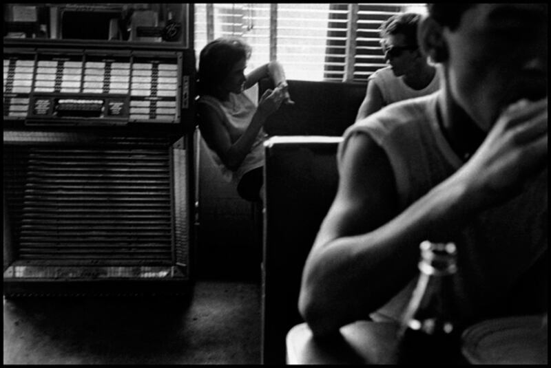 galleries/2009/11/05/bruce-davidson-five-decades/bruce-davidson-22_rlmjwl