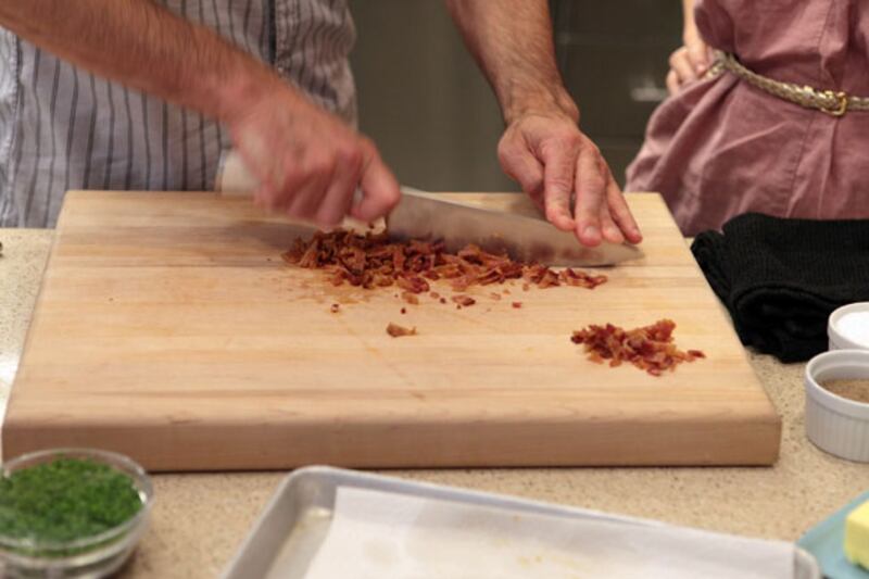 galleries/2009/08/25/cooking-with-brian-boitano/boitano-6_bqshlk