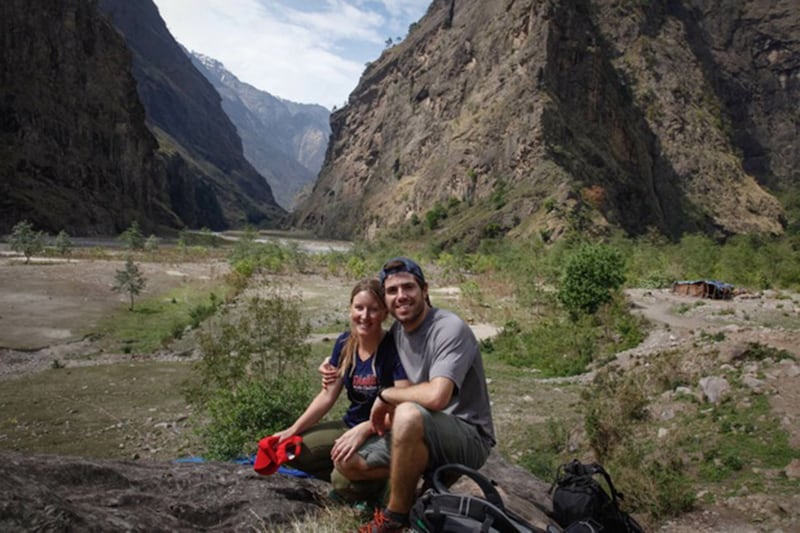 articles/2015/05/05/behind-the-hype-it-s-nepalese-who-rescue-stranded-trekkers/150505-lorch-nepal2-embed_lrgw3g