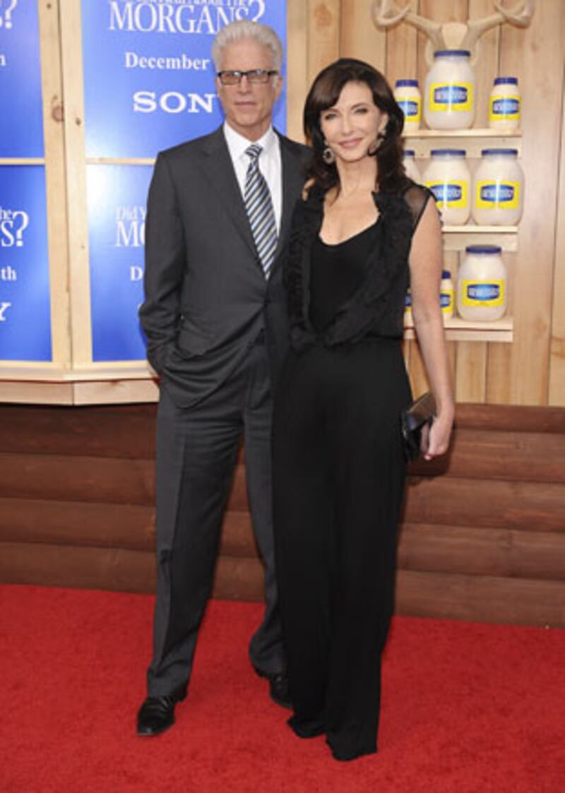 galleries/2010/07/29/clinton-wedding-guest-list/clinton-guest-list---ted-danson_sffeml