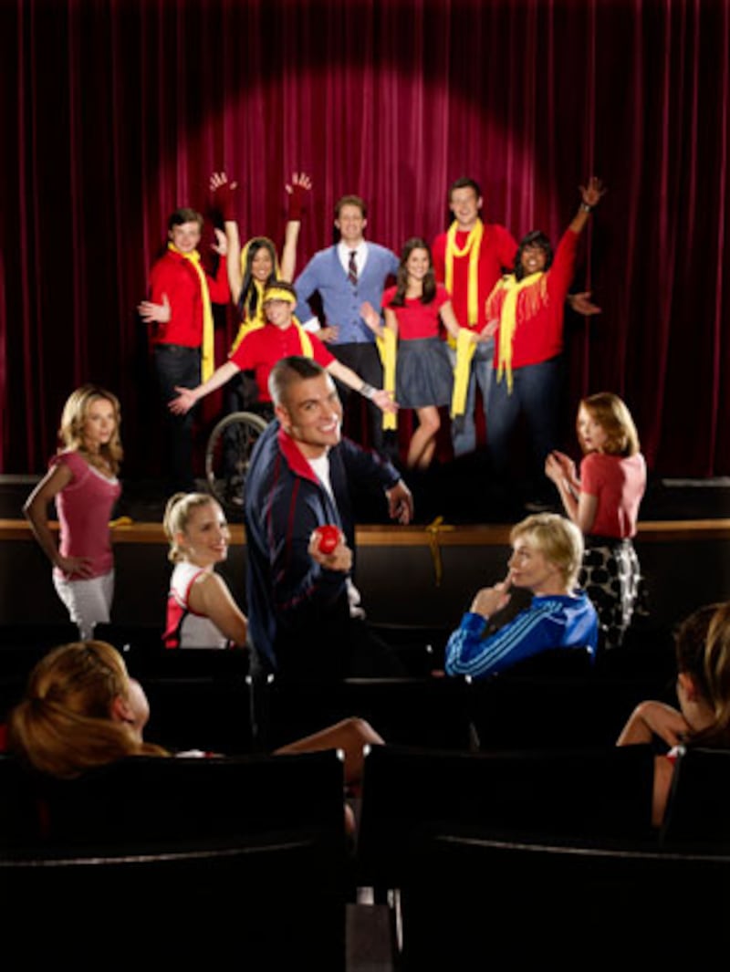galleries/2009/12/04/tv-report-card/tv-winners-losers---glee_cfnffx