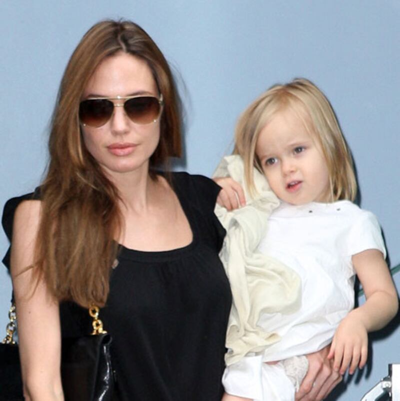 galleries/2011/12/19/most-influential-celebrity-kids-photos/vivienne-jolie-pitt-celebrity-power-babies_hozxw7