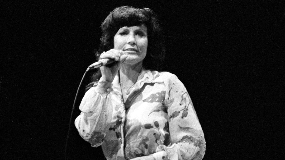 220324-McNearney-Loretta-Lynn-tease_rmy6ry