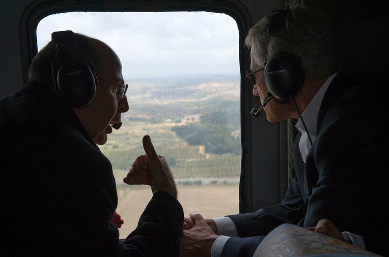 articles/2013/04/23/the-tour-hagel-should-ve-taken-to-better-understand-the-conflict/hagel-tour-openz_ifbti5