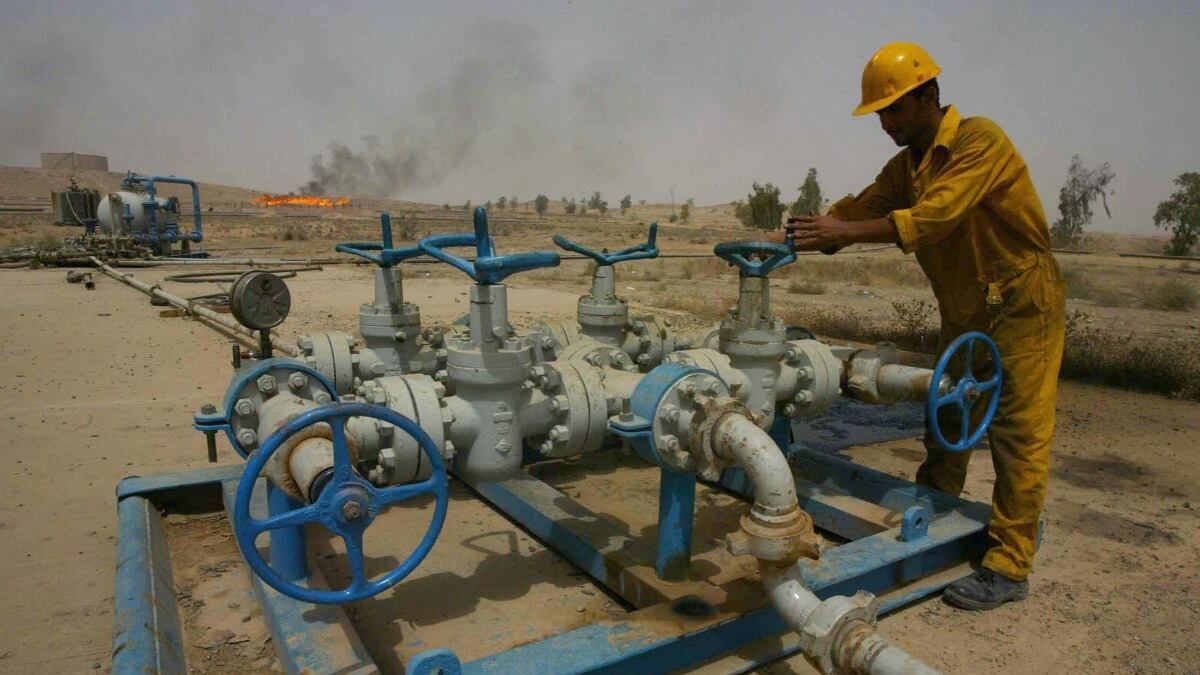 articles/2012/01/13/iraq-oil-production-surges/iraq-oil-surge_luofy6