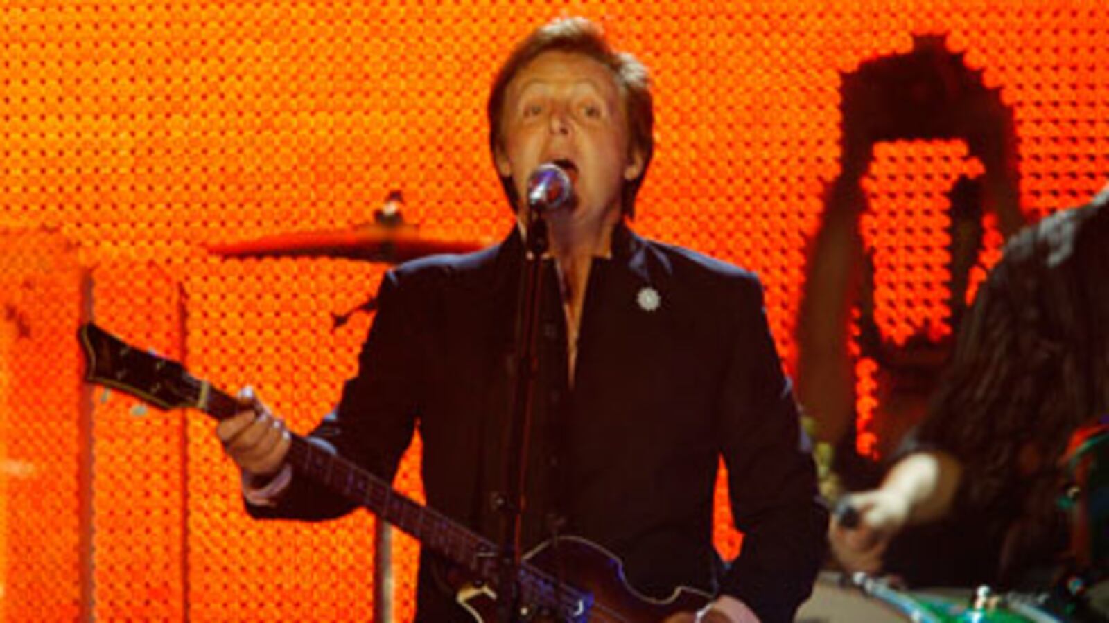 cheats/2008/11/16/lost-beatle-song-surfaces/paul-mccartney_htubdl