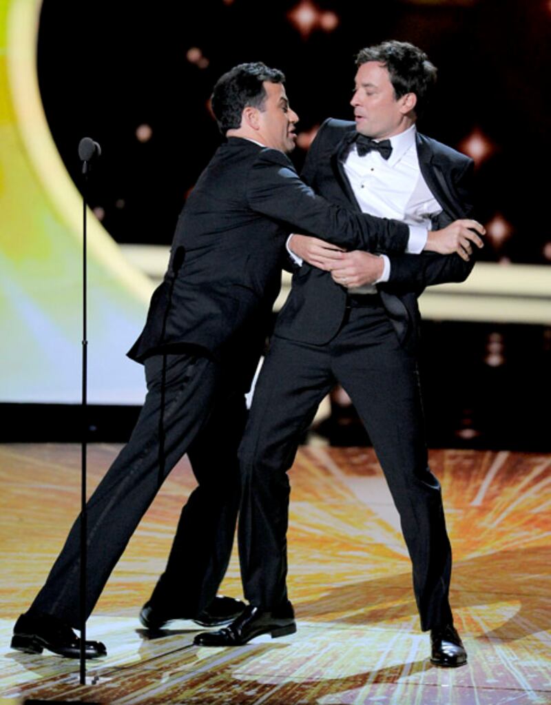 galleries/2011/09/18/emmy-awards-2011-photos/jimmy-fallon-emmys_w5mayv
