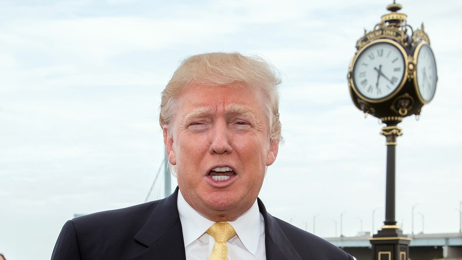 articles/2015/07/09/donald-trump-and-his-nonstop-cable-coverage-makes-me-want-to-die/150708-nuzzi-trump-tease_v39rxo