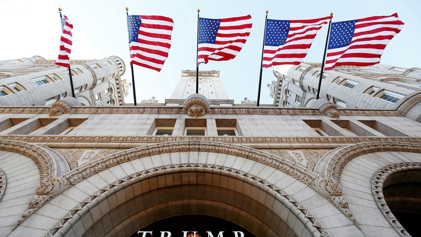 170601-trump-dc-gunman-cheat_lrs6xv