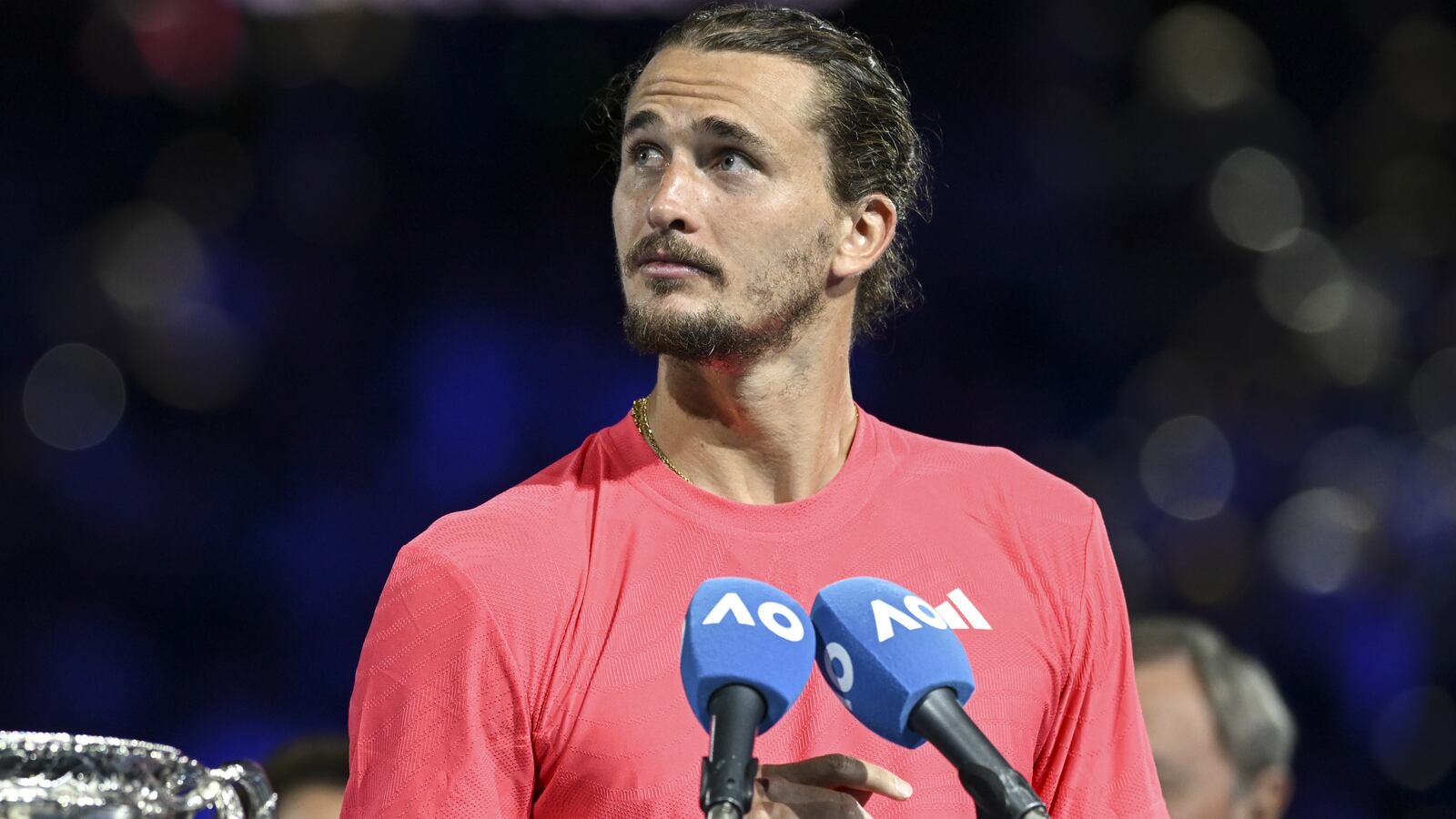 MELBOURNE, AUSTRALIA - JANUARY 26: Alexander Zverev of Germany speaks to crowd during presentations after Jannik Sinner of Italy wins the 2025 Men's Singles Final at the Australian Open grand slam tennis tournament at Melbourne Park in Melbourne, Australia on January 26, 2025 (Photo by Mark Avellino/Anadolu via Getty Images)