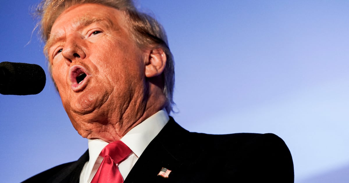 Trump Seeks to Blackball Ex-DeSantis Political Strategist Jeff Roe ...