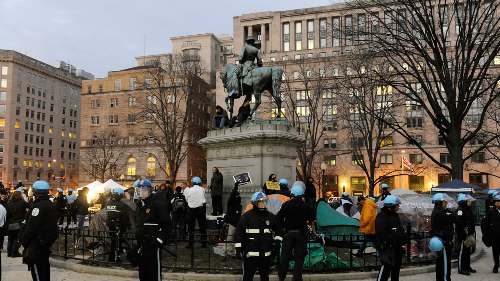 cheats/2012/02/04/occupy-d-c-raided/occupy-dc-raided-police-cheat_vswk05
