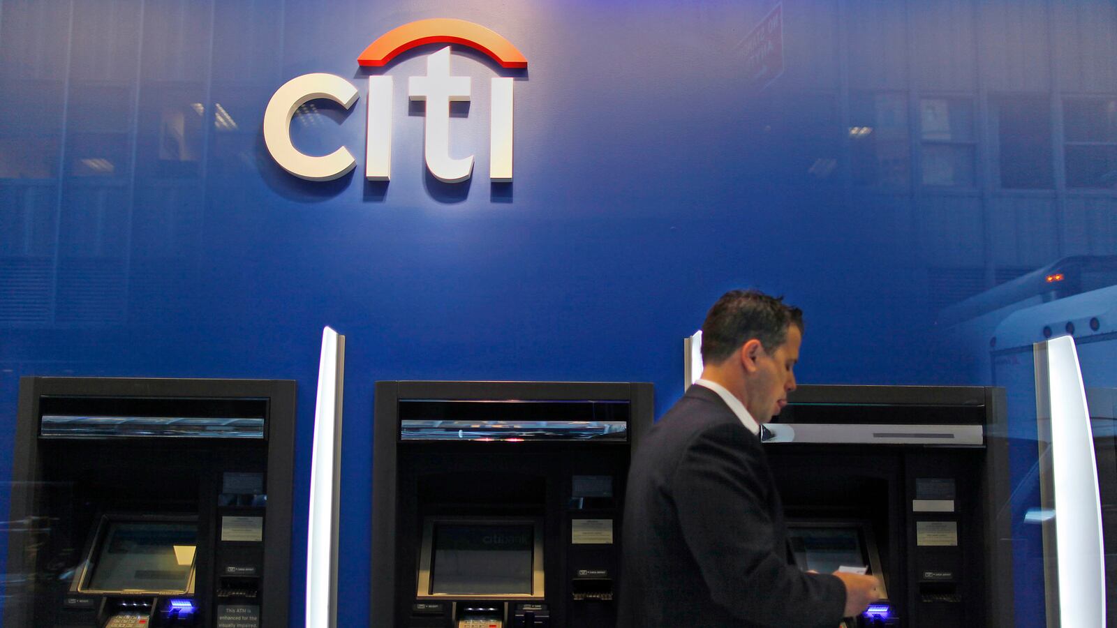 cheats/2014/07/14/citigroup-settles-with-u-s-for-7b/140714-citigroup-cheat_ilu6yk