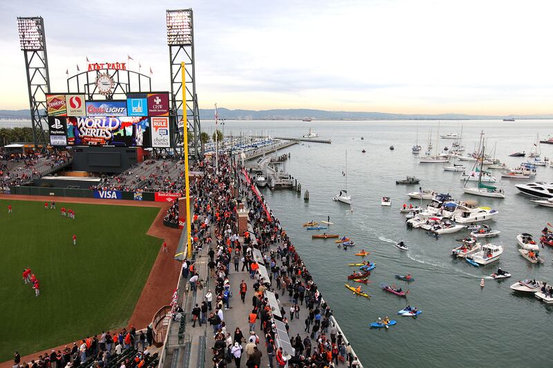 galleries/2014/04/21/best-bang-for-your-buck-baseball-stadiums-photos/mlb-stadium-rankings-sanfran_xgtbbk
