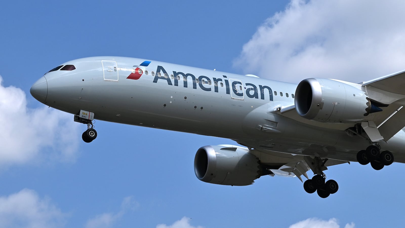 A American Airlines Boeing 787-9 Dreamliner with tail registration number N848AN comes in to land at Heathrow Airport on August 10, 2025 in London, England.
