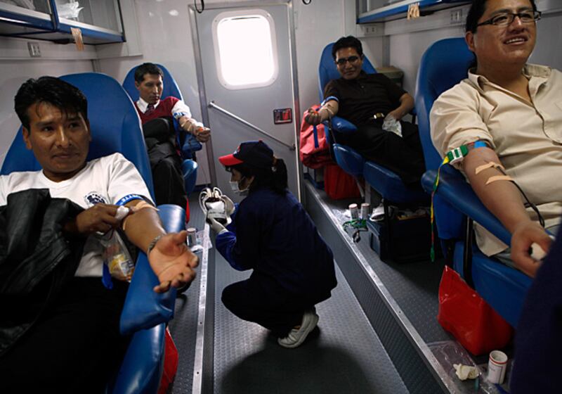 galleries/2010/01/14/helping-haiti/help-in-haiti-7_kv7byl